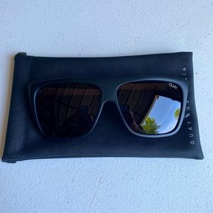Quay Australia Sunglasses (black & gold/rose gold)